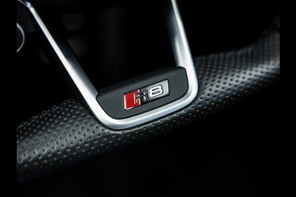 Audi R8 Spyder 5.2 FSI performance S tron. quat. Spyder Volledig Carbon | Audi R8 Performance Sportstoelen | fabrieksgarntie t/m 04-27