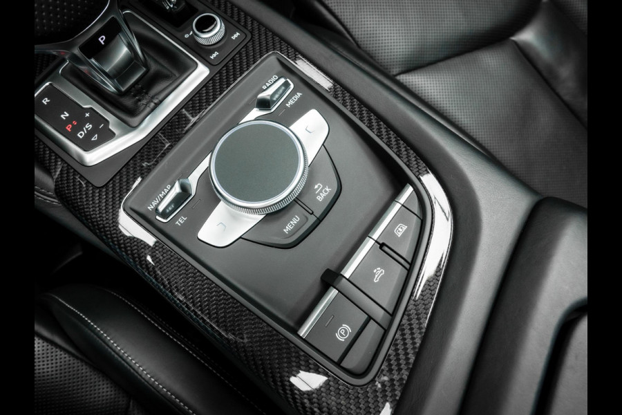 Audi R8 Spyder 5.2 FSI performance S tron. quat. Spyder Volledig Carbon | Audi R8 Performance Sportstoelen | fabrieksgarntie t/m 04-27
