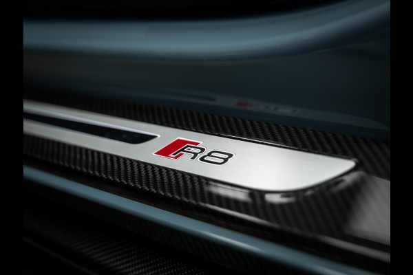 Audi R8 Spyder 5.2 FSI performance S tron. quat. Spyder Volledig Carbon | Audi R8 Performance Sportstoelen | fabrieksgarntie t/m 04-27