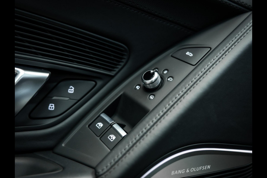 Audi R8 Spyder 5.2 FSI performance S tron. quat. Spyder Volledig Carbon | Audi R8 Performance Sportstoelen | fabrieksgarntie t/m 04-27