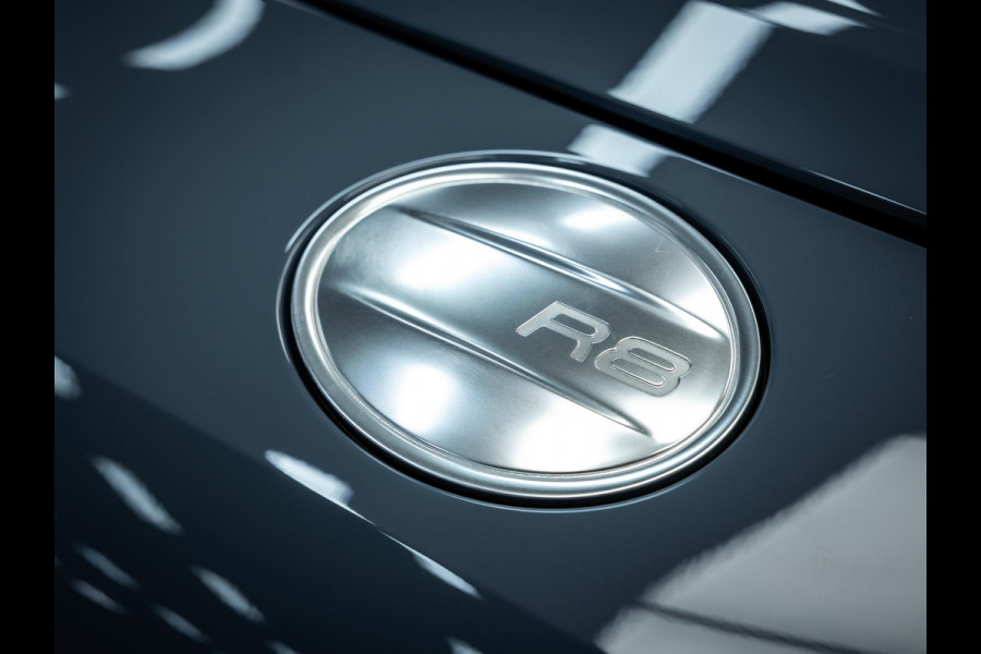 Audi R8 Spyder 5.2 FSI performance S tron. quat. Spyder Volledig Carbon | Audi R8 Performance Sportstoelen | fabrieksgarntie t/m 04-27