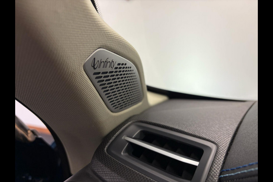 Lynk & Co 01 1.5*PHEV*1 Jaar Bovag Garantie*261pk Pano-Schuifdak Lmv 20" 360°Ca