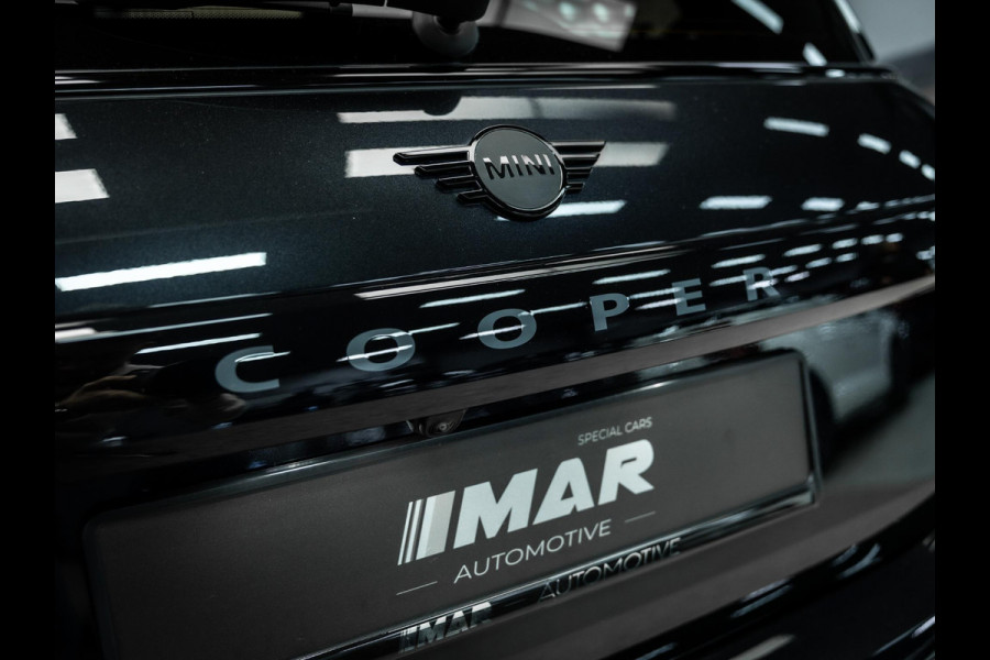 MINI Cooper C John Cooper Works M | Head-up | JCW | Stuurverwarming |Carplay | Stoelverwarming |