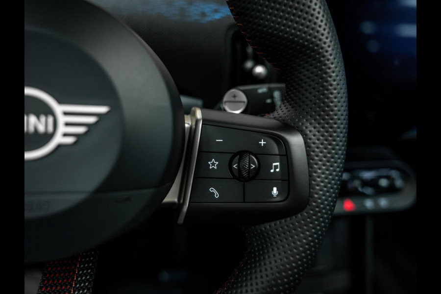 MINI Cooper C John Cooper Works M | Head-up | JCW | Stuurverwarming |Carplay | Stoelverwarming |