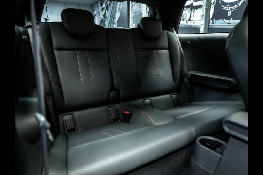 MINI Cooper C John Cooper Works M | Head-up | JCW | Stuurverwarming |Carplay | Stoelverwarming |