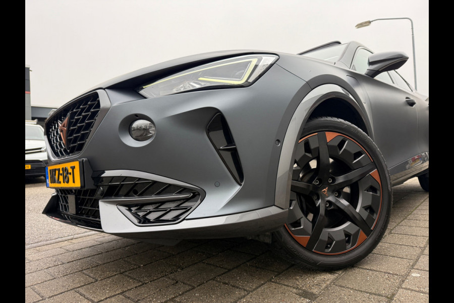 CUPRA Formentor 1.4 e-Hybrid VZ 2022 PERFORMANCE COPPER PANO ACC LEDER LUXE