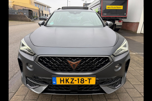 CUPRA Formentor 1.4 e-Hybrid VZ 2022 PERFORMANCE COPPER PANO ACC LEDER LUXE
