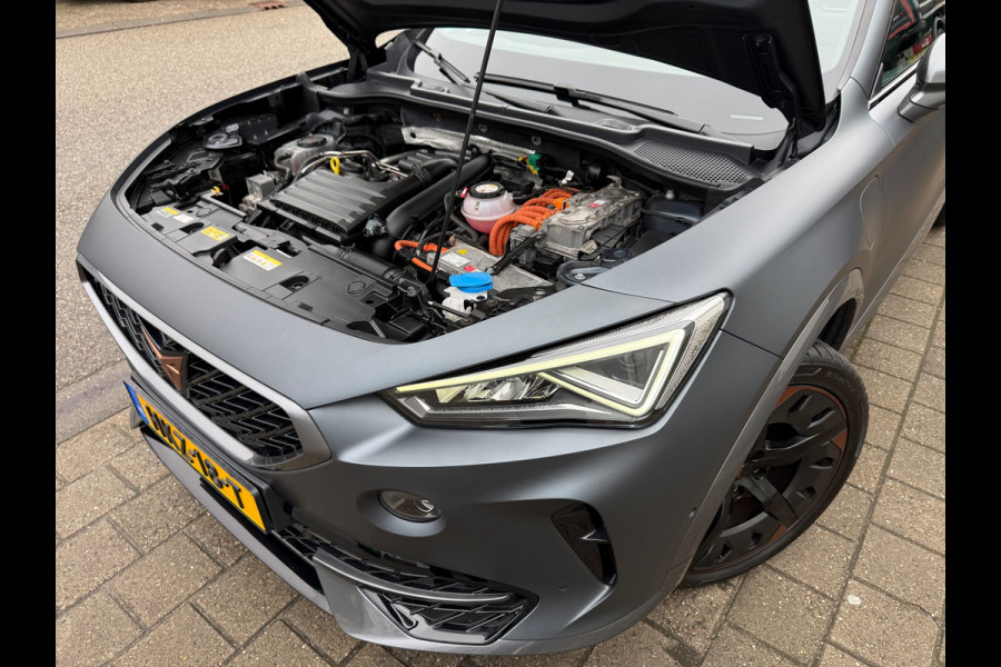 CUPRA Formentor 1.4 e-Hybrid VZ 2022 PERFORMANCE COPPER PANO ACC LEDER LUXE