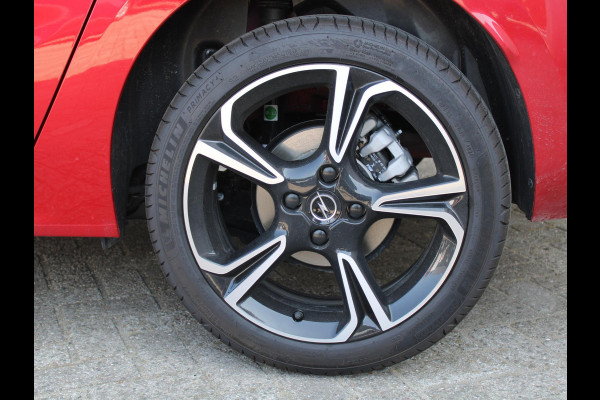 Opel Corsa 1.2 Turbo Hybrid GS AUTOMAAT | NAVIGATIE | CARPLAY | ACHTERUITRIJCAMERA MET SENSOREN |