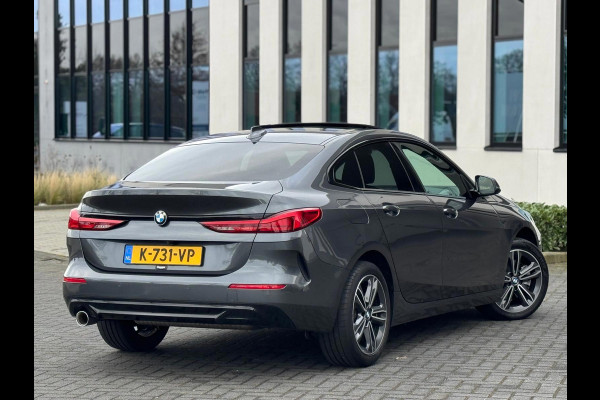 BMW 2 Serie Gran Coupé 218i High Executive, panoramadak, M sport interieur, camera, stoelverwarming, vele opties, NL auto met nap