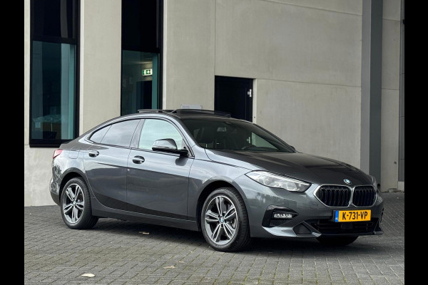 BMW 2 Serie Gran Coupé 218i High Executive, panoramadak, M sport interieur, camera, stoelverwarming, vele opties, NL auto met nap