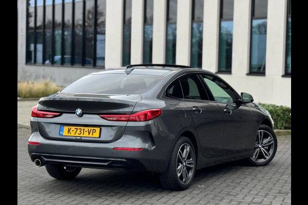 BMW 2 Serie Gran Coupé 218i High Executive, panoramadak, M sport interieur, camera, stoelverwarming, vele opties, NL auto met nap