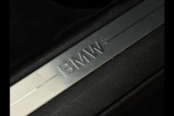 BMW 2 Serie Gran Coupé 218i High Executive, panoramadak, M sport interieur, camera, stoelverwarming, vele opties, NL auto met nap