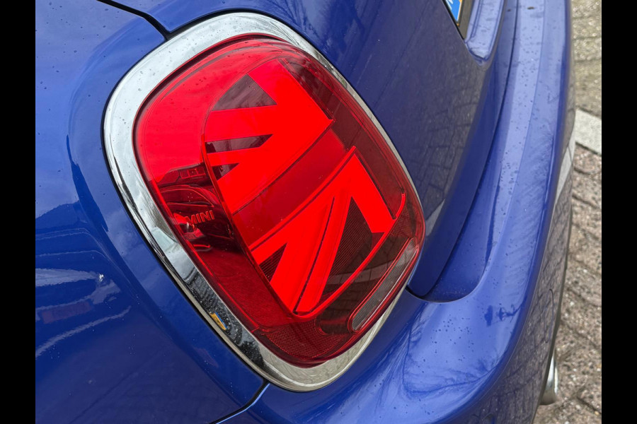 MINI Mini 1.5 COOPER JCW/AUT/PANO/HARMAN KARDON/72960KM