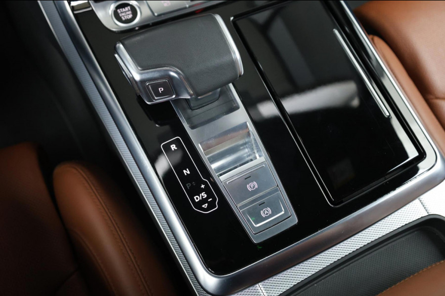 Audi Q8 55 TFSI e quattro S-line BTW/MATRIX+LED/VIRTUAL/SFEER/PANO/LEER+S.VERWARMING+VERKOELING/22"LMV/360/ACC/ECC/12 MDN GARANTIE