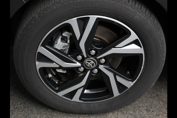 Toyota Yaris 1.5 Hybrid Dynamic Automaat | Climate control | Cruise control adaptieve | LED | Achteruitrijcamera | Lane assist | Apple Carplay/ Android Auto | Camera