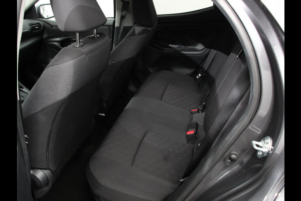 Toyota Yaris 1.5 Hybrid Dynamic Automaat | Climate control | Cruise control adaptieve | LED | Achteruitrijcamera | Lane assist | Apple Carplay/ Android Auto | Camera