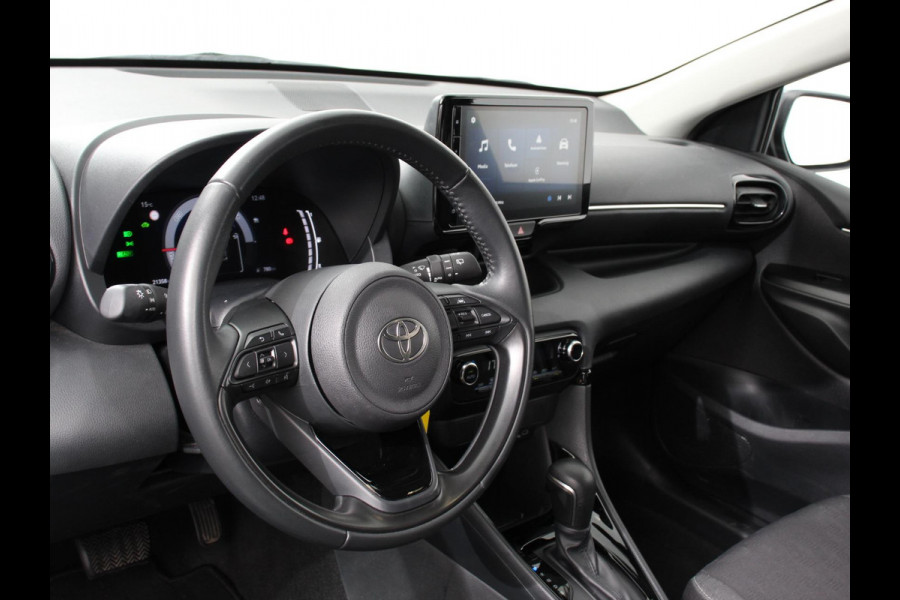 Toyota Yaris 1.5 Hybrid Dynamic Automaat | Climate control | Cruise control adaptieve | LED | Achteruitrijcamera | Lane assist | Apple Carplay/ Android Auto | Camera