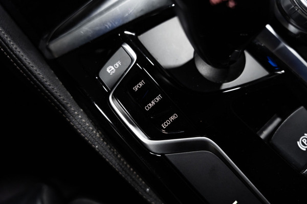 BMW 5 Serie Touring 520i High Executive NAP PDC Leder Dealer OH