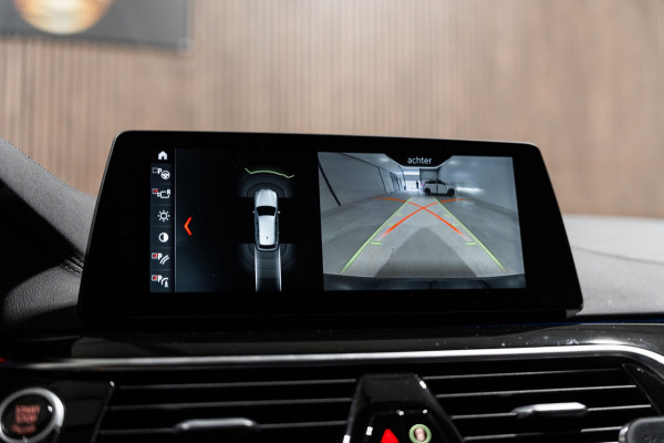 BMW 5 Serie Touring 520i High Executive NAP PDC Leder Dealer OH