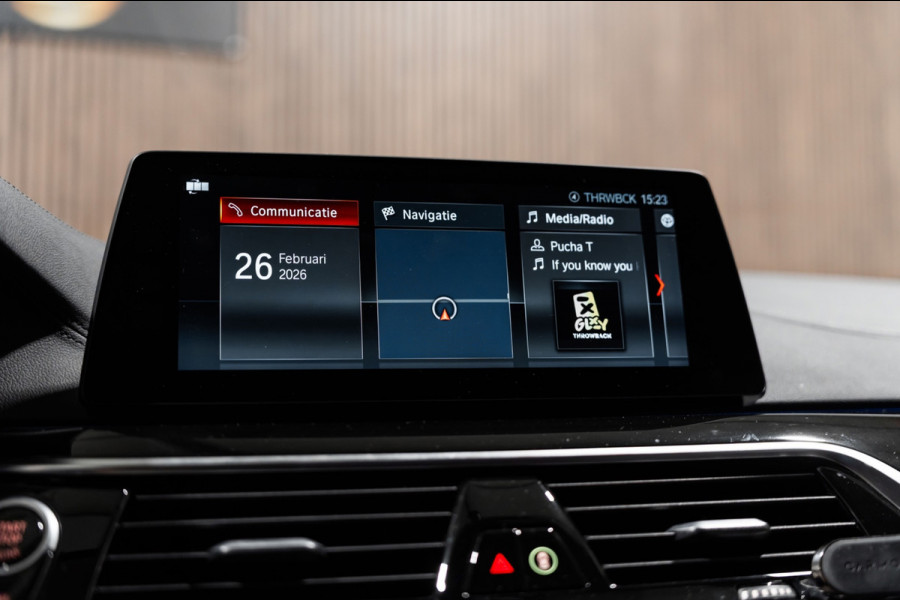 BMW 5 Serie Touring 520i High Executive NAP PDC Leder Dealer OH