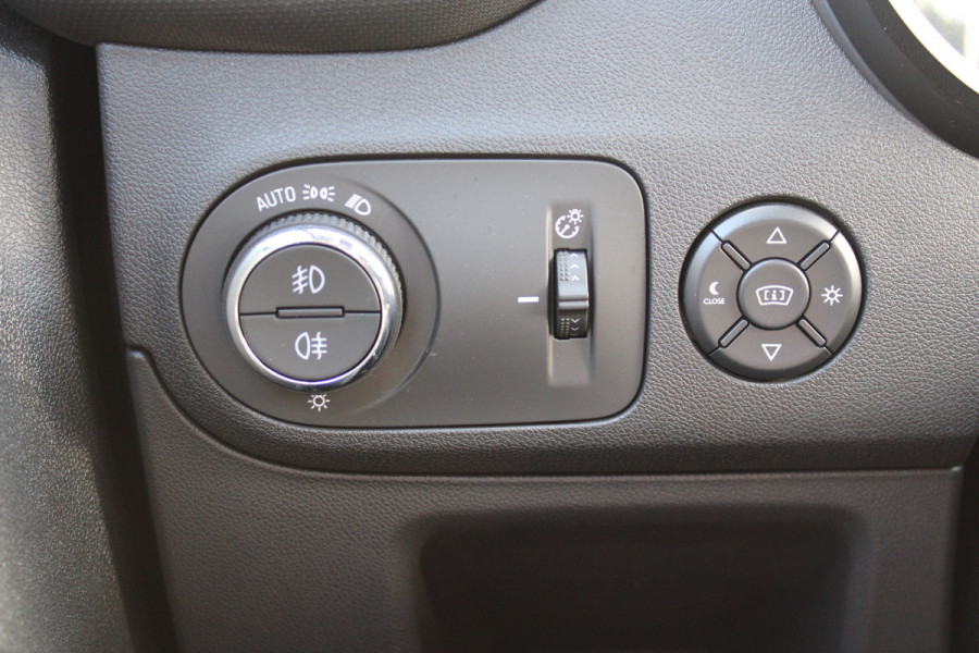 Opel Crossland 1.2 Turbo Ultimate | Trekhaak | Head-up | Panoramadak | Camera | Navigatie
