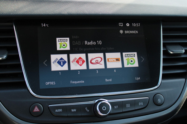 Opel Crossland 1.2 Turbo Ultimate | Trekhaak | Head-up | Panoramadak | Camera | Navigatie