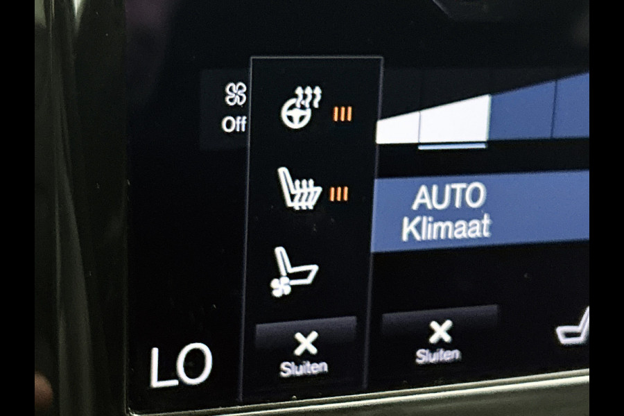 Volvo XC60 2.0 T6 Hybride AWD Inscription / Panoramadak / Trekhaak / Leder lux./Stuur-Stoelverw / Pdc+camera / Audio & Park Ass./ Lighting / Apk 06-2027