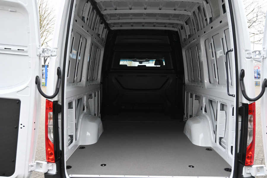 Mercedes-Benz Sprinter 317 CDI DC L3H2 Pro 3500 kg Trekhaak, Comfort stoel, Etc.