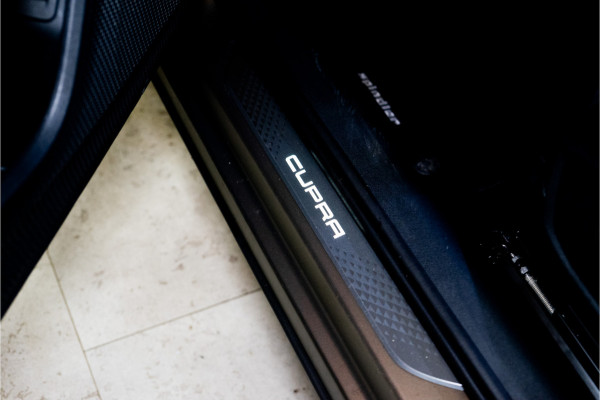 CUPRA Formentor 1.5 TSI e-Hybrid VZ Extreme 272PK Facelift | Matte Bronze | Pano | Sennheiser | Carbon Seats | VOL! 2 jaar Fabrieksgarantie