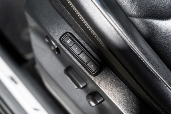 Volkswagen Tiguan 2.0 TSI 4Motion Highline R-Line DSG PANO PDC LED