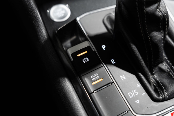 Volkswagen Tiguan 2.0 TSI 4Motion Highline R-Line DSG PANO PDC LED