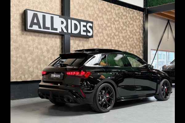 Audi RS 3 SPORTBACK 2.5 TFSI RS 3 quattro | Pano | carbon | Kuipstoelen | ACC | Keyless | Sfeerverlichting