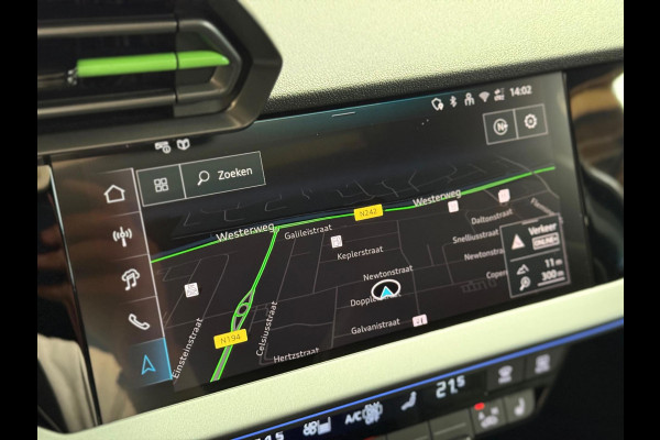 Audi RS 3 SPORTBACK 2.5 TFSI RS 3 quattro | Pano | carbon | Kuipstoelen | ACC | Keyless | Sfeerverlichting