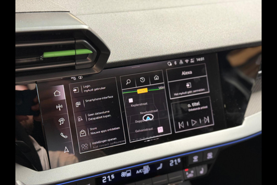 Audi RS 3 SPORTBACK 2.5 TFSI RS 3 quattro | Pano | carbon | Kuipstoelen | ACC | Keyless | Sfeerverlichting