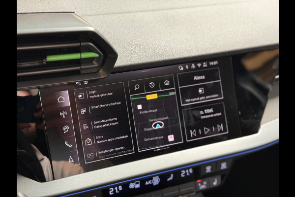 Audi RS 3 SPORTBACK 2.5 TFSI RS 3 quattro | Pano | carbon | Kuipstoelen | ACC | Keyless | Sfeerverlichting