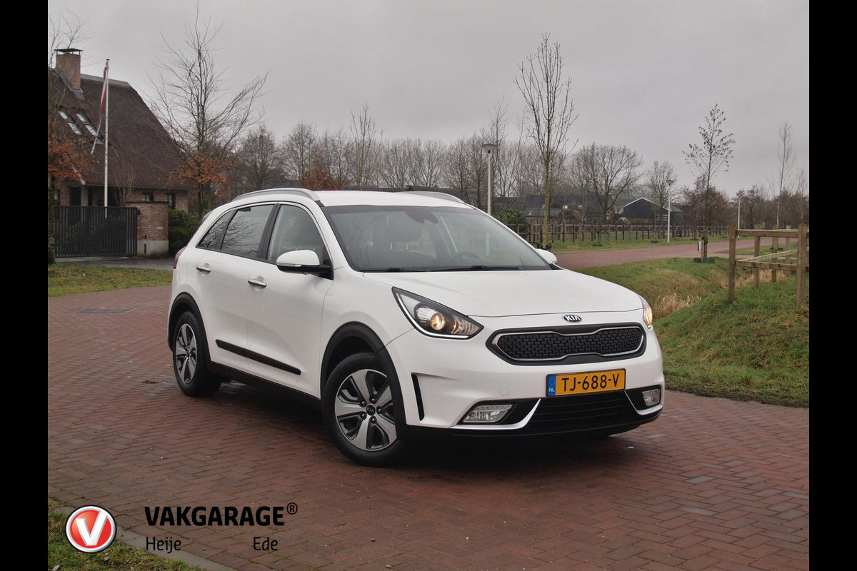 Kia Niro 1.6 GDi Hybrid DynamicLine | Camera | Trekhaak | Cruise Control | Apple Carplay |
