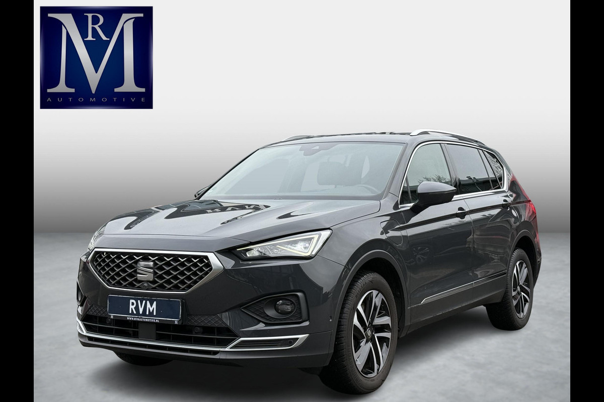 Seat Tarraco 1.4 TSI e-Hybrid PHEV Xperience Business Intense ELEK. ACHTERKLEP| DODE HOEK SENSOR| STOEL+ STUUR VERWARMING| 360 CAMERA | ACHTERBANK VERWARMD| CARPLAY| RIJKLAARPRIJS INCL. 12 MND BOVAG GARANTIE