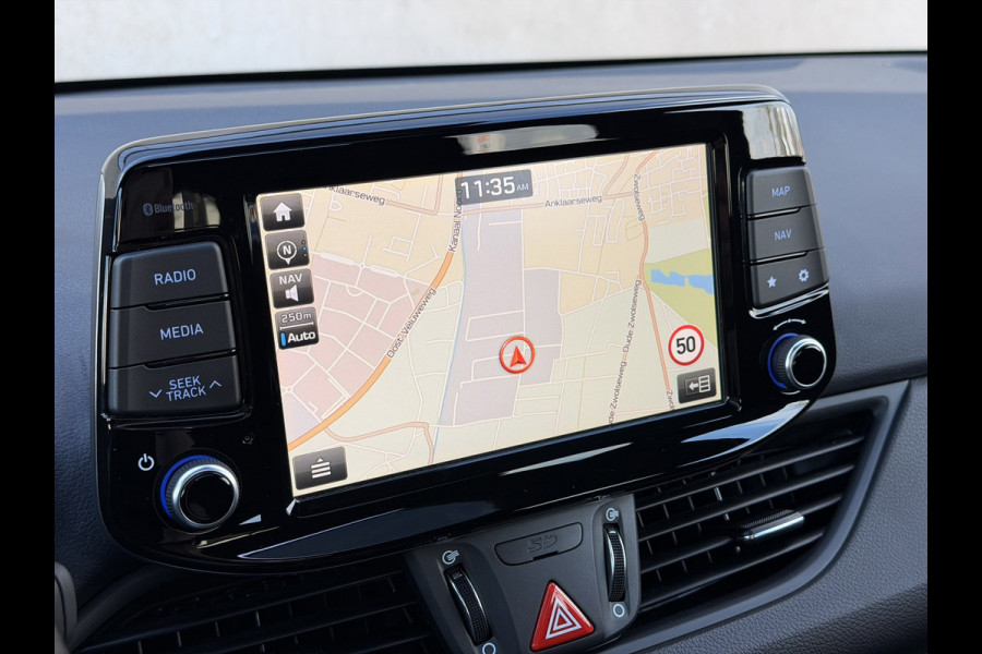 Hyundai i30 Fastback 1.4 T-GDI N-Line Pano 18'' CarPlay Keyless