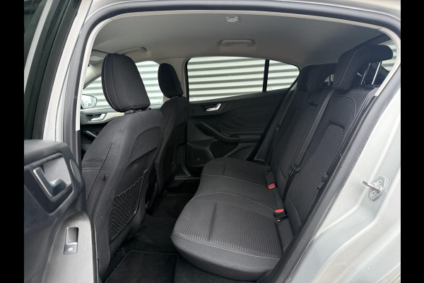 Ford Focus 1.0 EcoBoost Titanium 2e Eigenaar|Navi|Camera|B&O Sound System|PDC|Cruise|Stoelverwarming|Carplay|Dealer Onderhouden|N.A.P|APK tot 08-2026