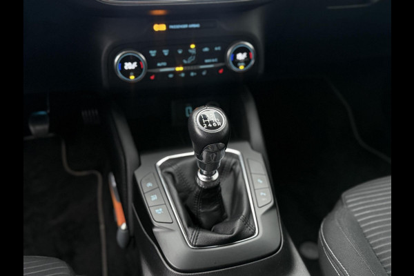 Ford Focus 1.0 EcoBoost Titanium 2e Eigenaar|Navi|Camera|B&O Sound System|PDC|Cruise|Stoelverwarming|Carplay|Dealer Onderhouden|N.A.P|APK tot 08-2026