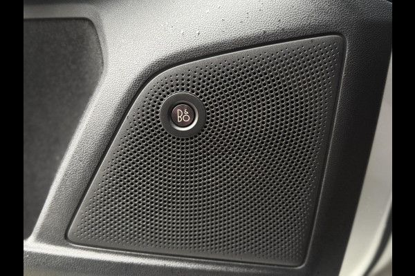 Ford Focus 1.0 EcoBoost Titanium 2e Eigenaar|Navi|Camera|B&O Sound System|PDC|Cruise|Stoelverwarming|Carplay|Dealer Onderhouden|N.A.P|APK tot 08-2026
