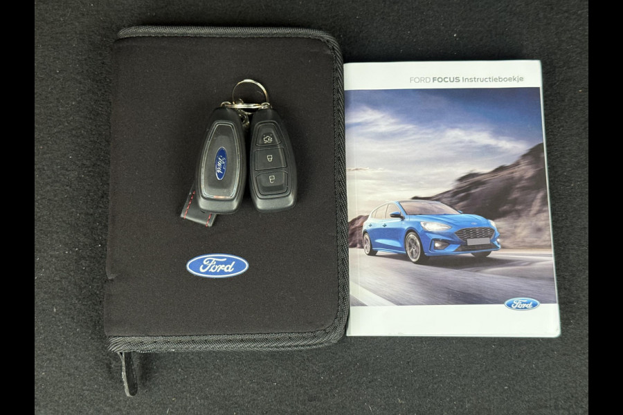 Ford Focus 1.0 EcoBoost Titanium 2e Eigenaar|Navi|Camera|B&O Sound System|PDC|Cruise|Stoelverwarming|Carplay|Dealer Onderhouden|N.A.P|APK tot 08-2026