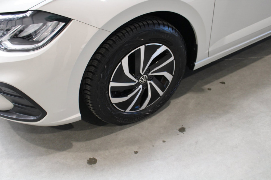 Volkswagen Polo 1.0 TSI Life Cruise/Carplay/PDC Prijs is rijklaar