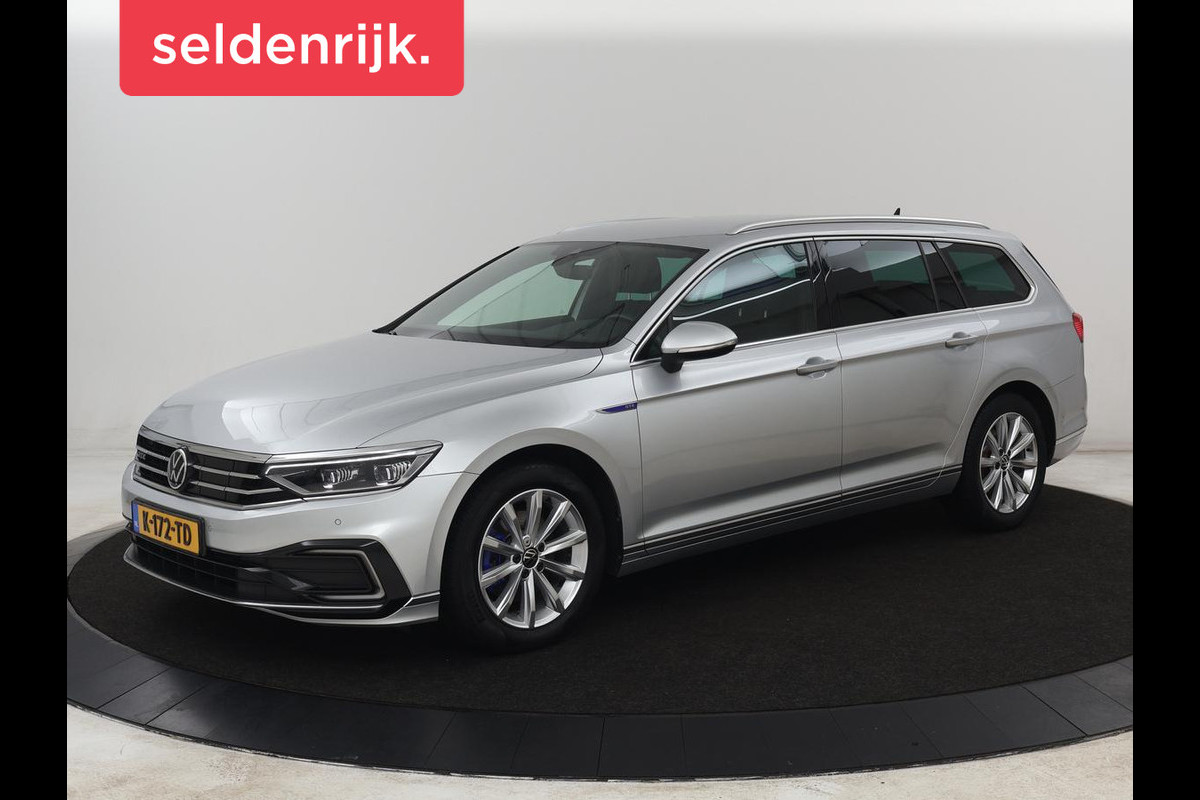 Volkswagen Passat 1.4 TSI PHEV GTE | Trekhaak | Adaptive cruise | Camera | Matrix LED | Keyless | Carplay | Navigatie | Park Assist | Plug In