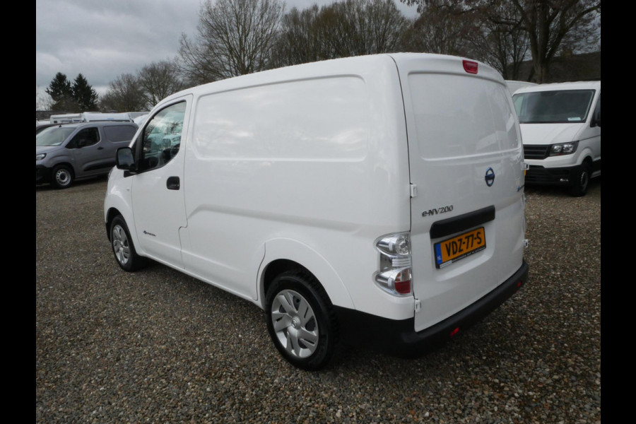 Nissan E-NV200 Business 40 kWh, Airco, Automaat, SOH 90%