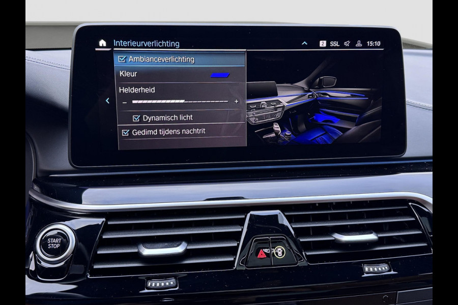 BMW 5 Serie Touring 530e xDrive M-Sport | Pano | Trekhaak | Laser | Harman Kardon | Head Up | Comfortstoelen elektrisch | ACC