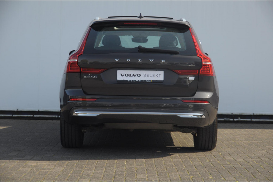 Volvo XC60 T8 390PK Automaat AWD Ultra Bright / Head-up display / Trekhaak/ Harman Kardon audio / Panoramadak / BLIS / Elektrisch bedienbare voorstoelen / Memory seats / Verwarmbare stoelen / Keyless entry /