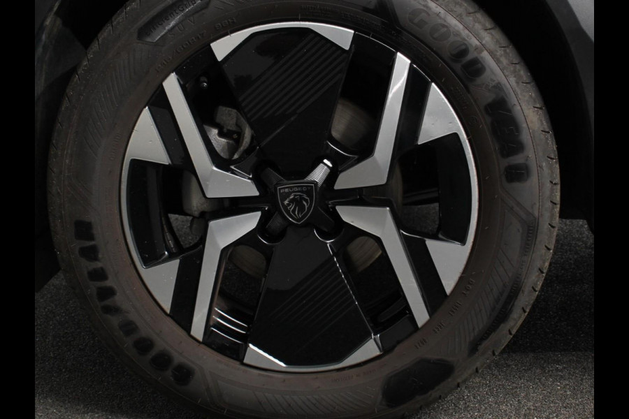 Peugeot 2008 1.2 PureTech 130 pk Automaat Allure Pack Climate Control Cruise control Parkeersensoren LED Navigatie Apple Carplay/ Android Auto