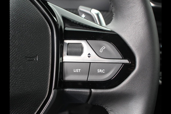 Peugeot 2008 1.2 PureTech 130 pk Automaat Allure Pack Climate Control Cruise control Parkeersensoren LED Navigatie Apple Carplay/ Android Auto